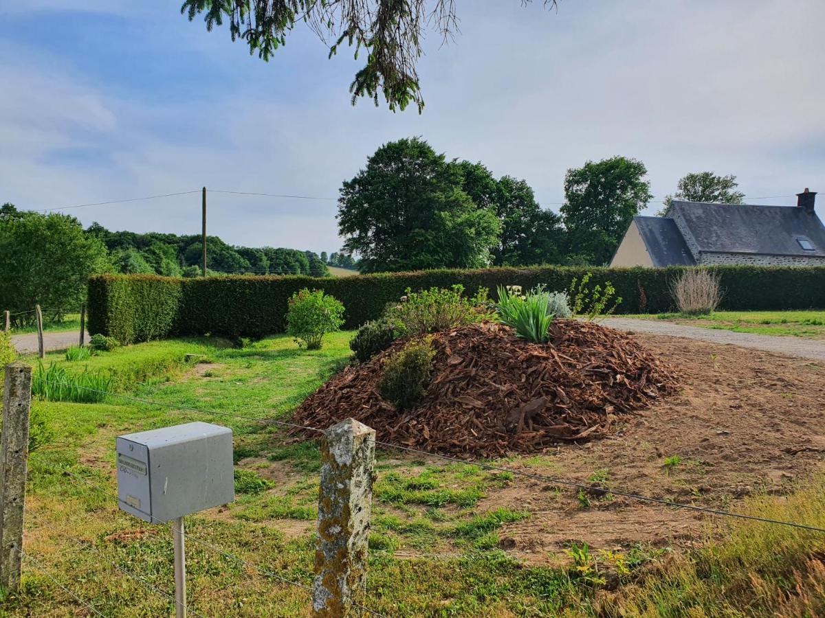 Vila Gite Du Ronthaunay Saint-Clément Exteriér fotografie